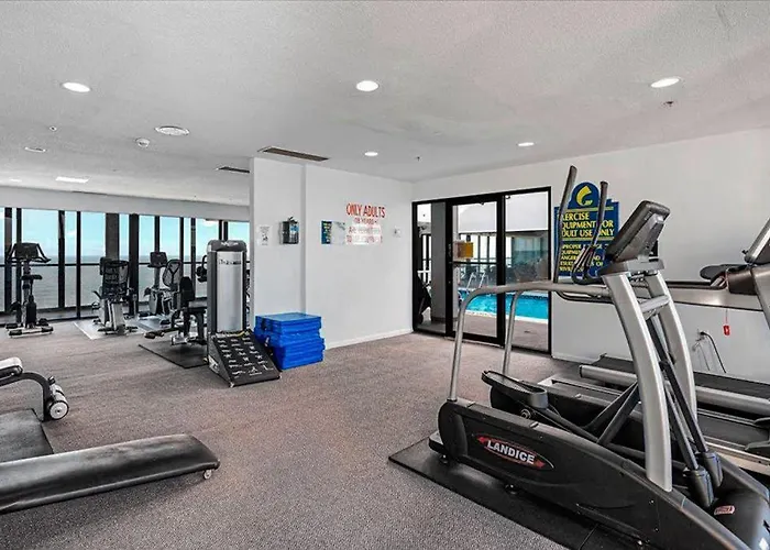 Splendid Beachfront With Balcony Views Pool Gym Tennis Ac & Sauna Holiday home Ocean City